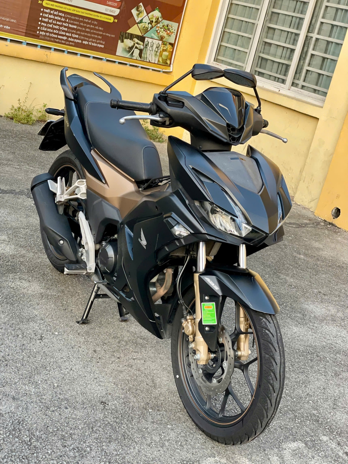 HONDA WINNER V3 ABS BS 67H1-90166