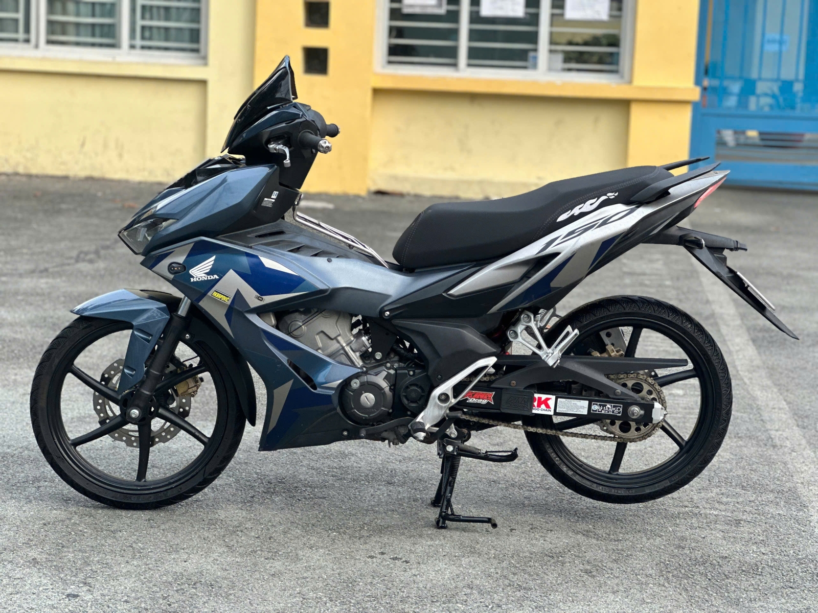 HONDA WINNER V2 ABS BS 60c2-74535