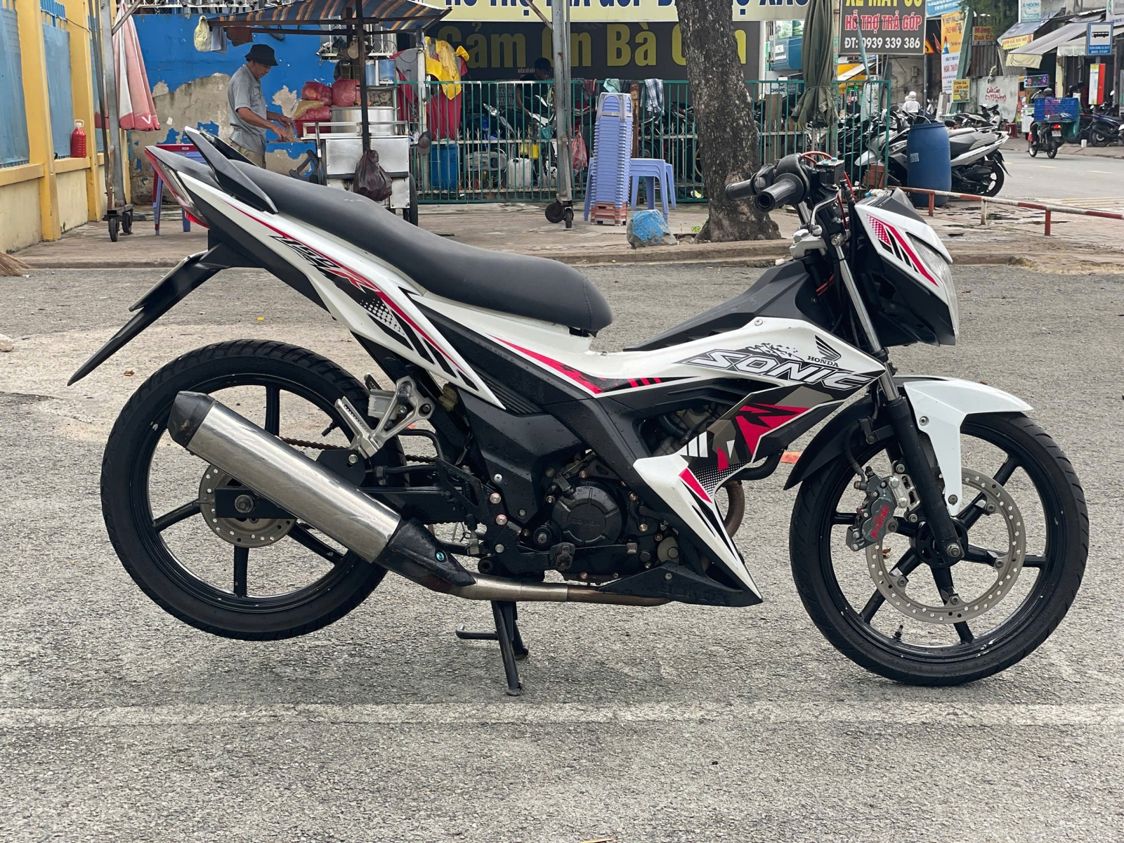 HONDA SONIC BS 68M1 - 06871