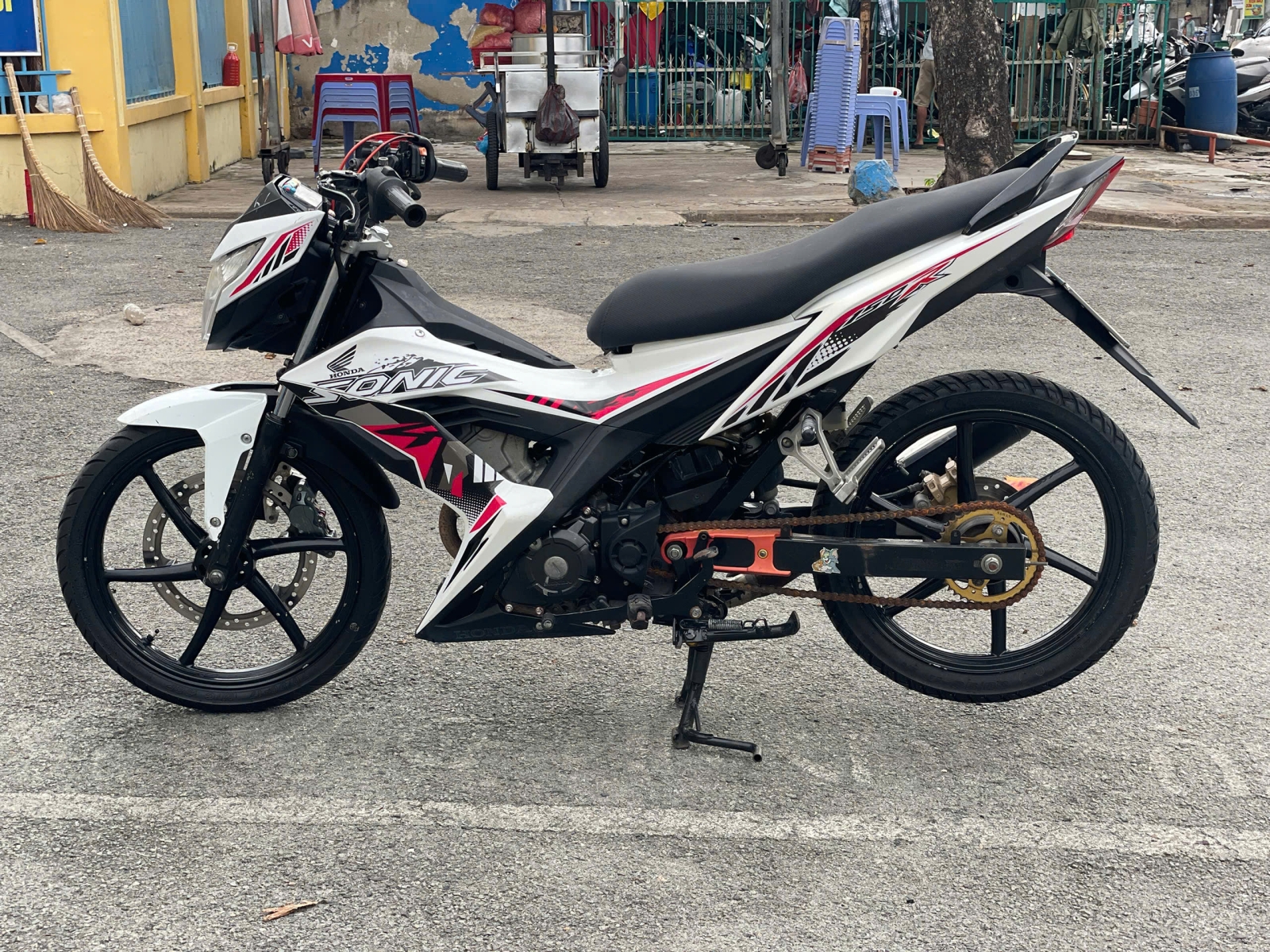 HONDA SONIC BS 68M1 - 06871