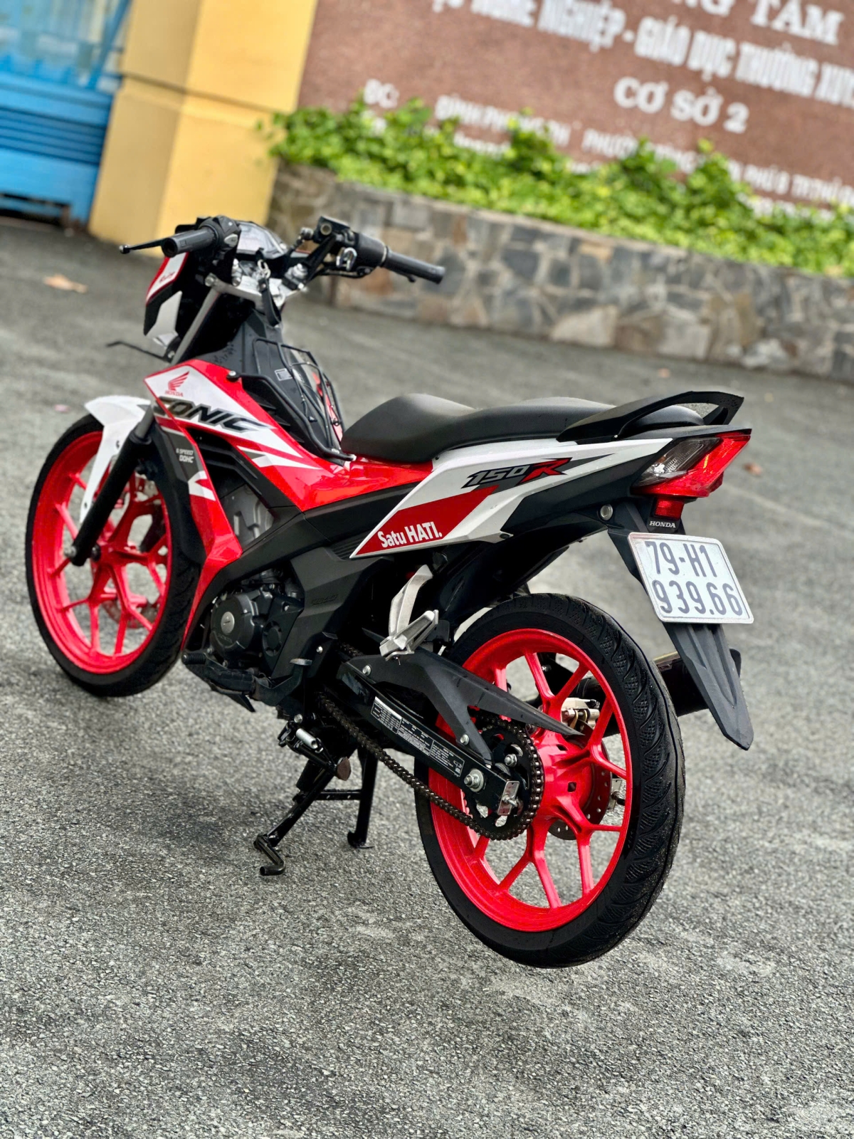 HONDA SONIC BS 79H1 93966