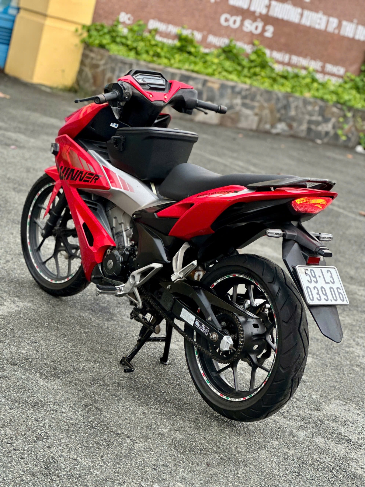 HONDA WINNER V2 BS 59L3 03906