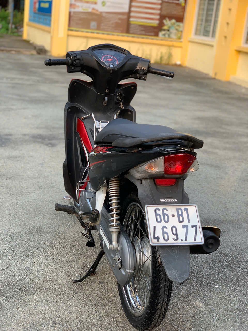 Honda Wave RSX 2018 BS 66B1  46977