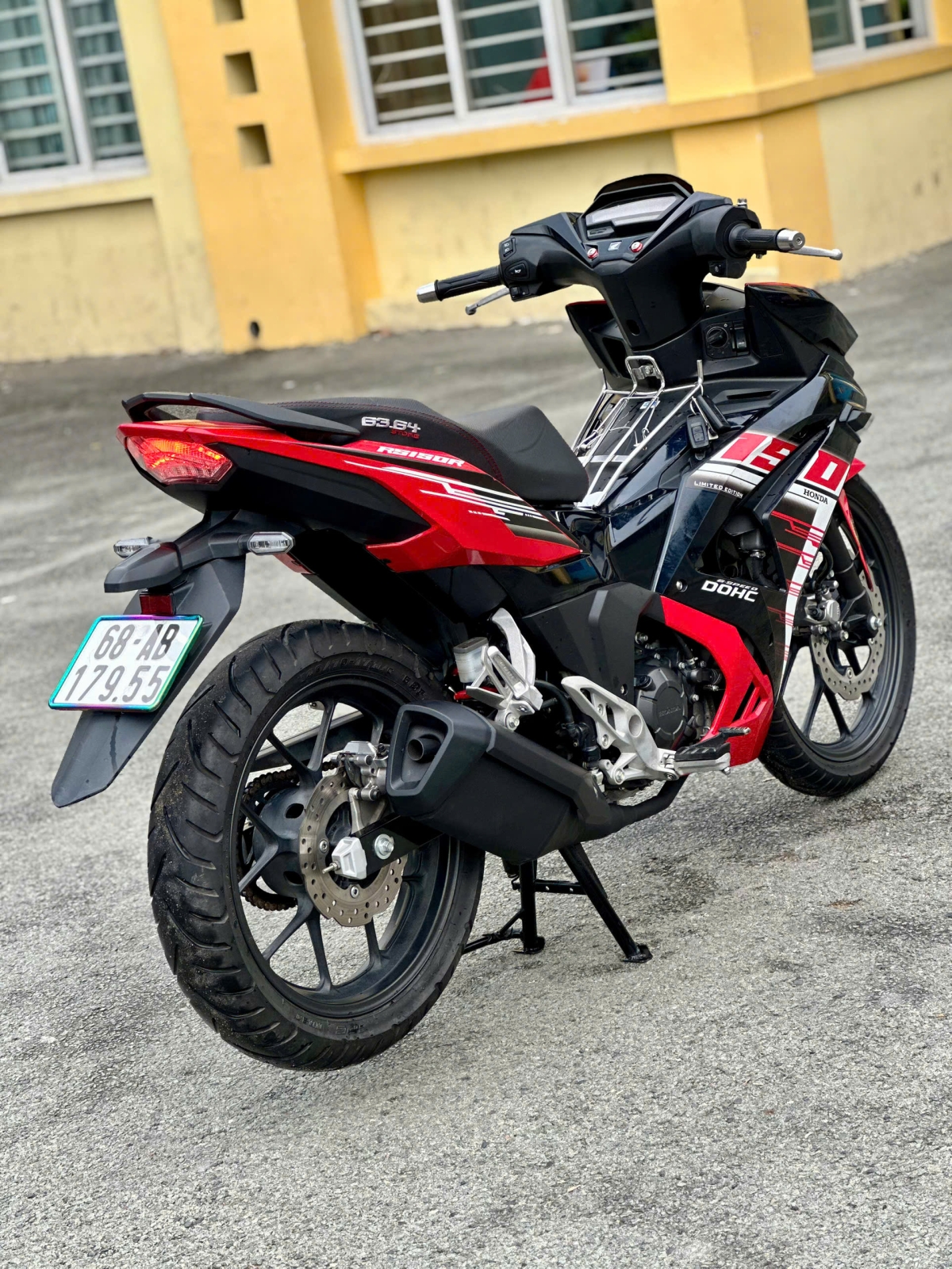 HONDA WINNER X V4 BS 68AB-17955