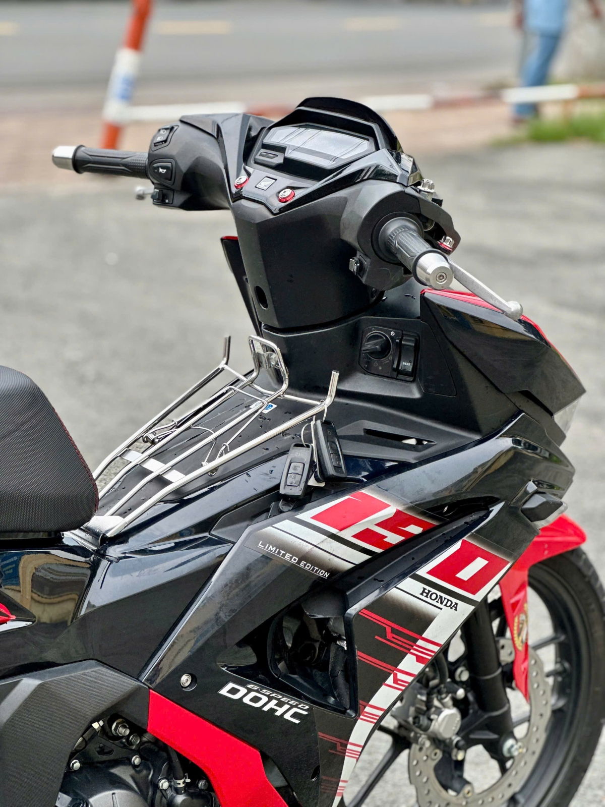 HONDA WINNER X V4 BS 68AB-17955
