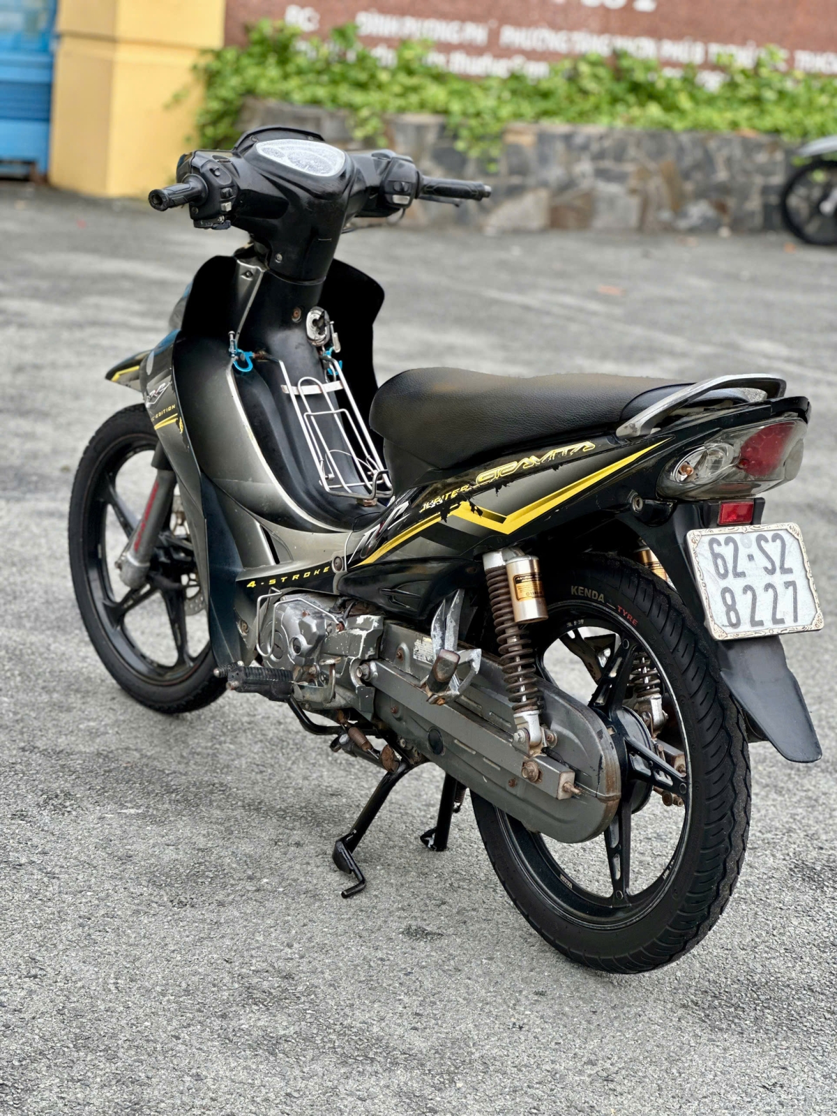 YAMAHA JUPITER BS 62S2-8227