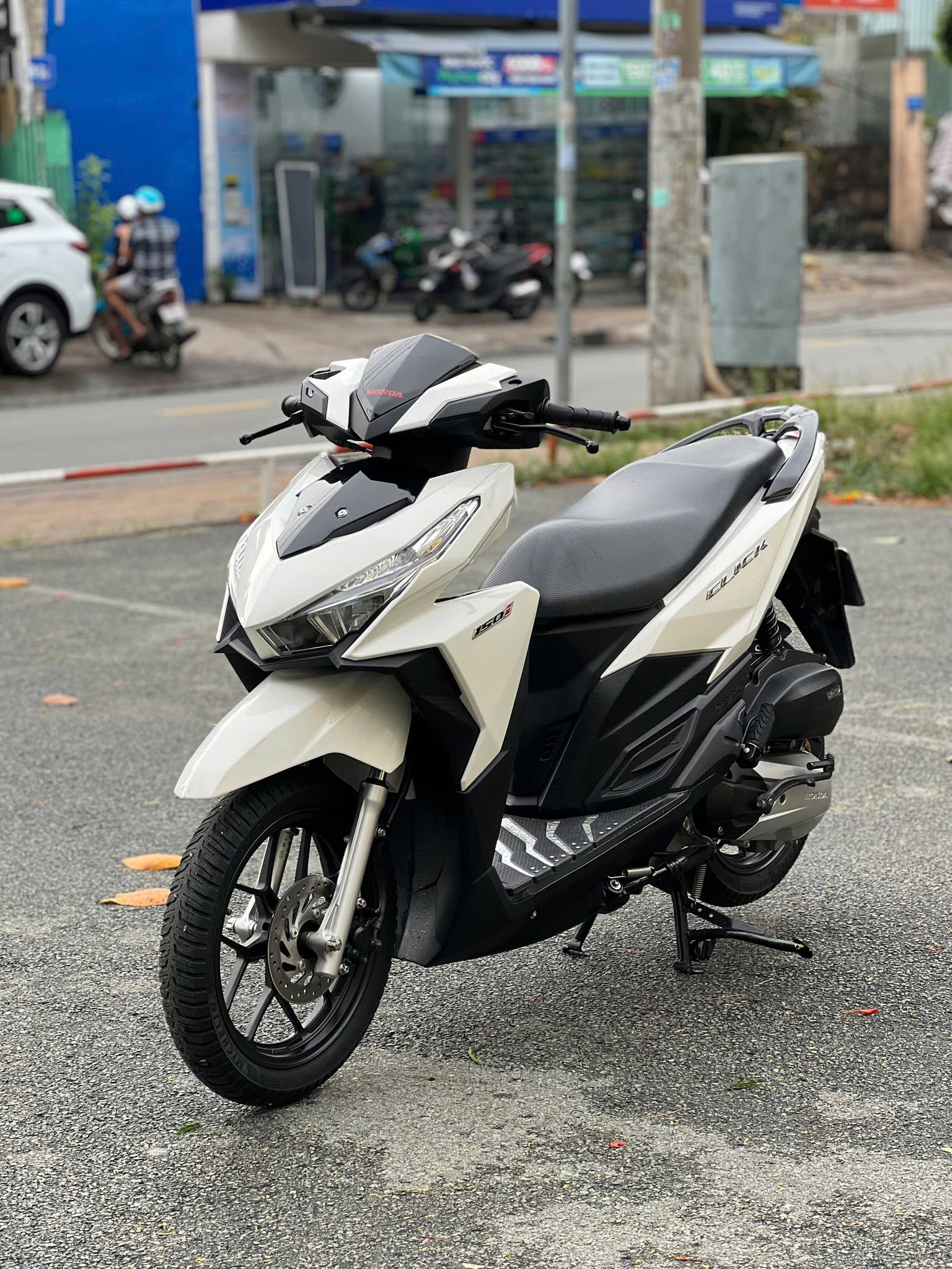 HONDA CLICK BS 59XB-629,75