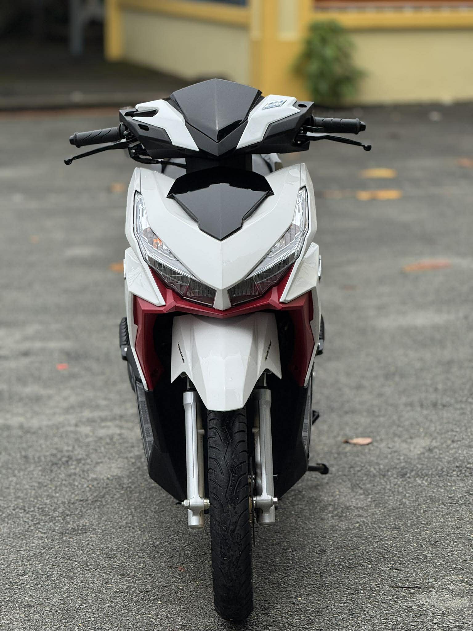 HONDA CLICK BS 61D1-76334