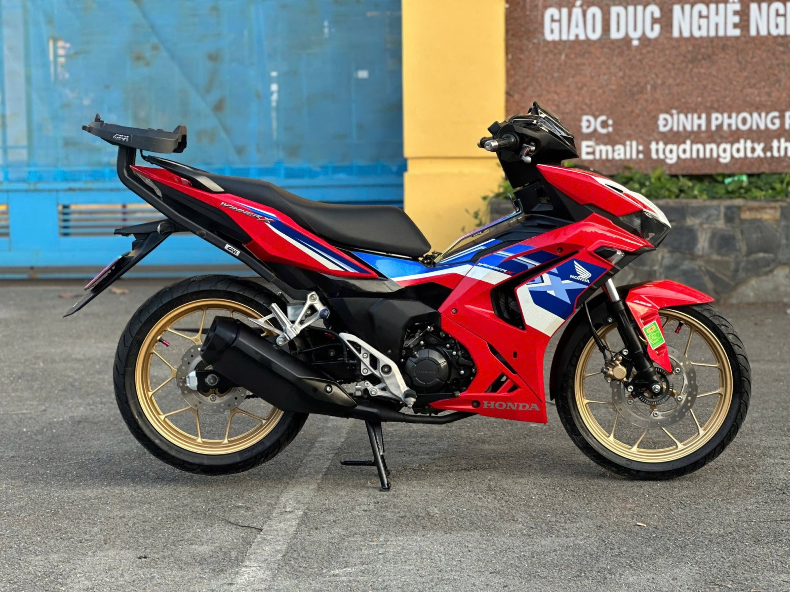 HONDA WINENR X V3 ABS 62AN-126.10