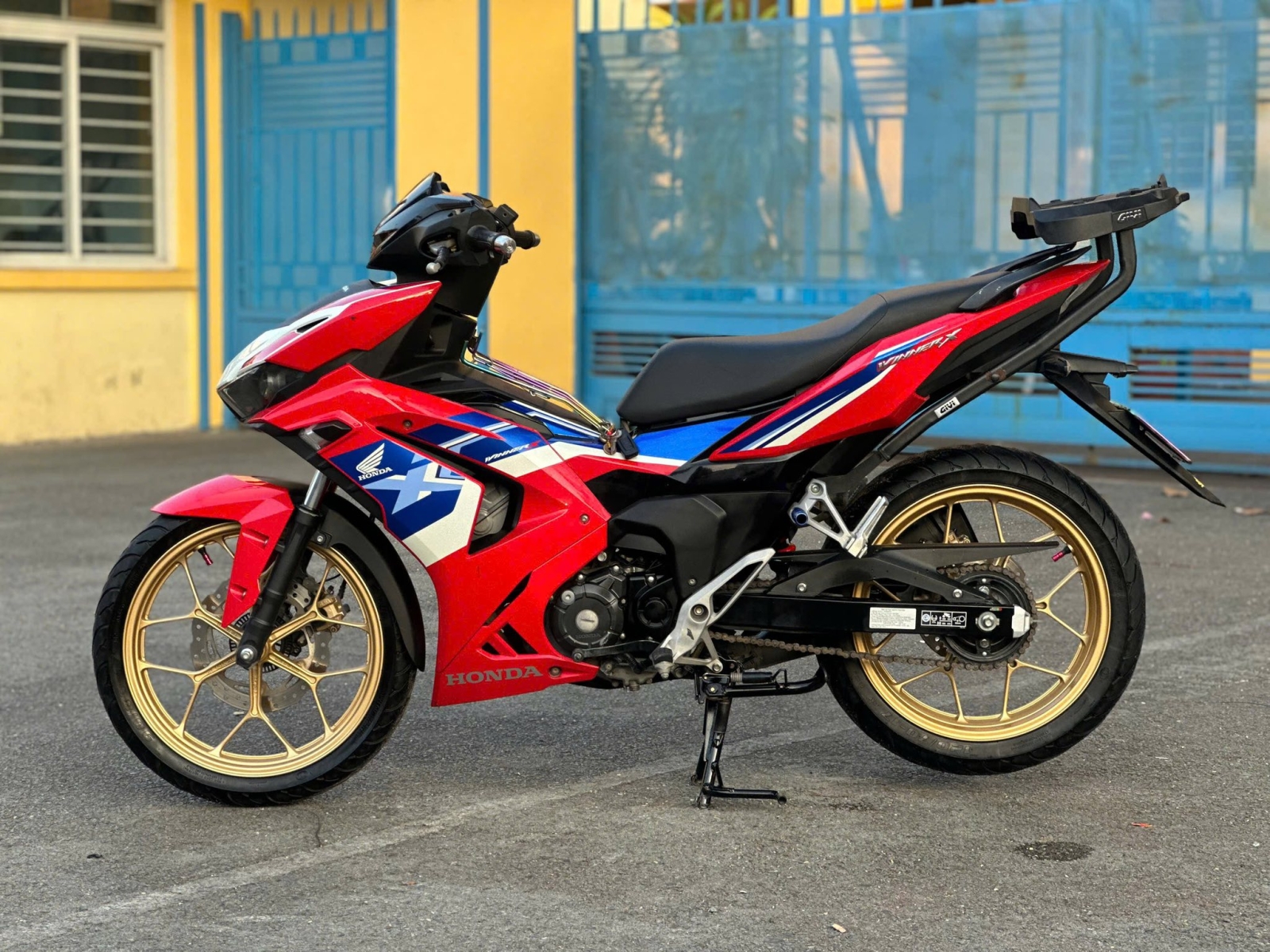 HONDA WINENR X V3 ABS 62AN-126.10