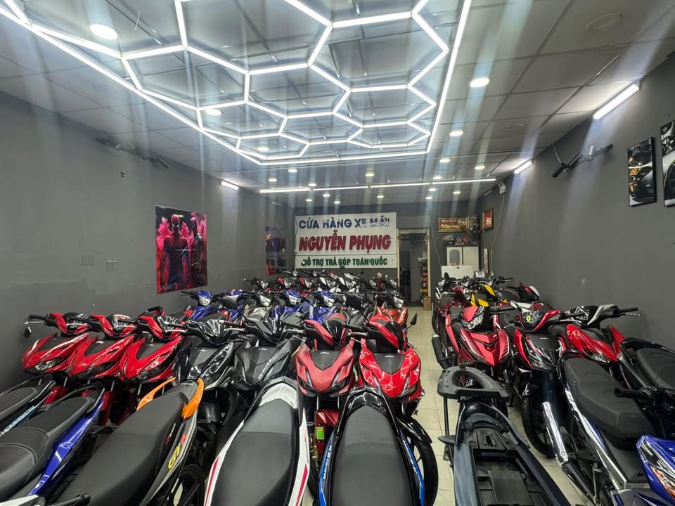 Cập nhật xe hiện có tại cữa hàng.