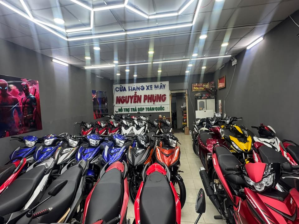 Cập nhật xe hiện có tại cữa hàng.