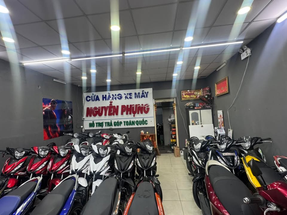 Cập nhật xe hiện có tại cữa hàng.