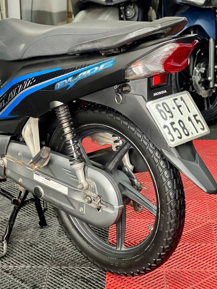 Honda Wave Blade 2017 69F1-35815