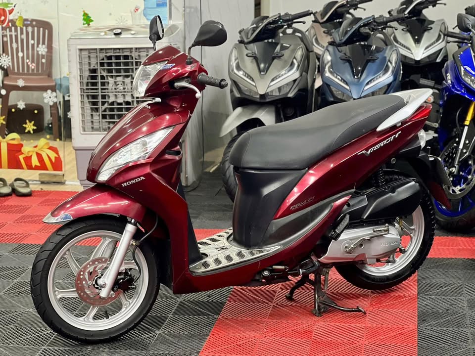 Honda Vision 2014 37B2-44884