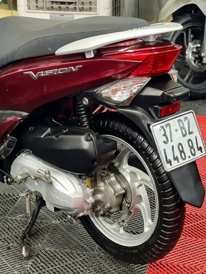 Honda Vision 2014 37B2-44884