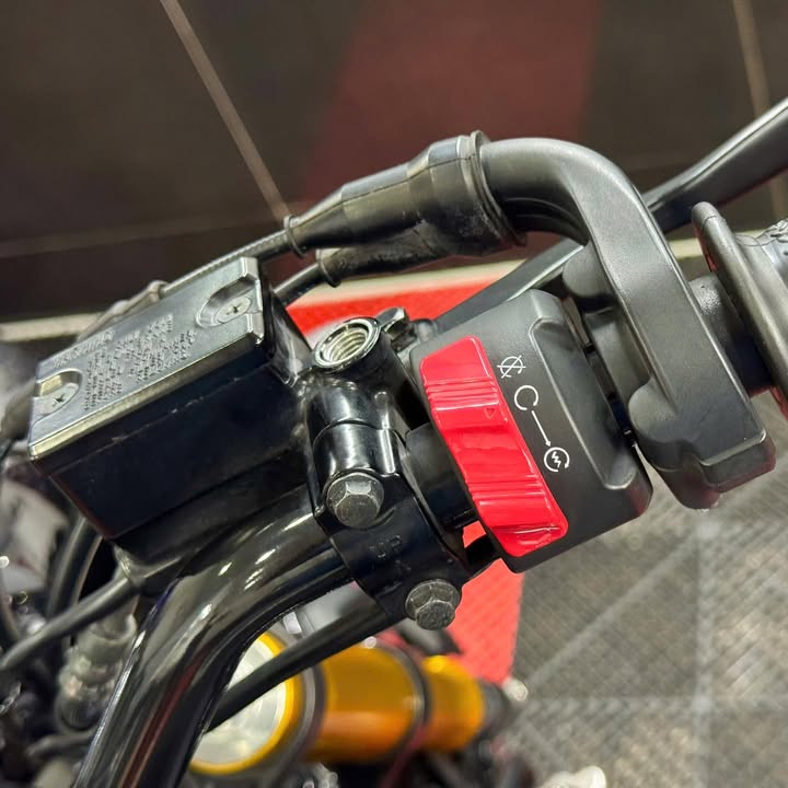 Yamaha XSR155 7500km 2023 59XB-38173