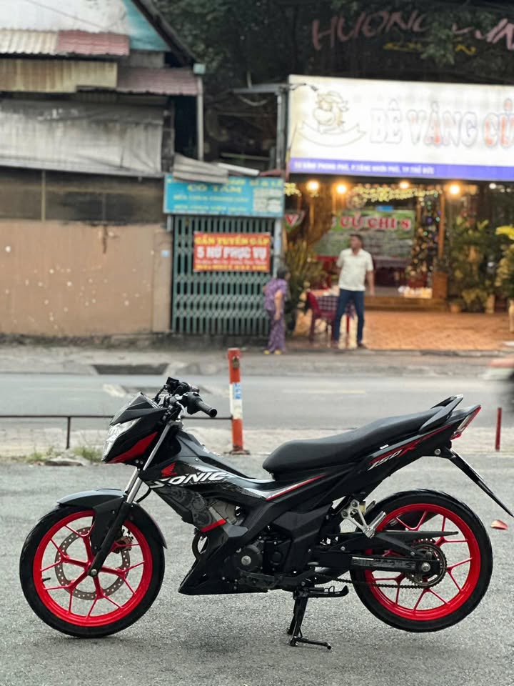 HONDA SONIC 61D1-985.70