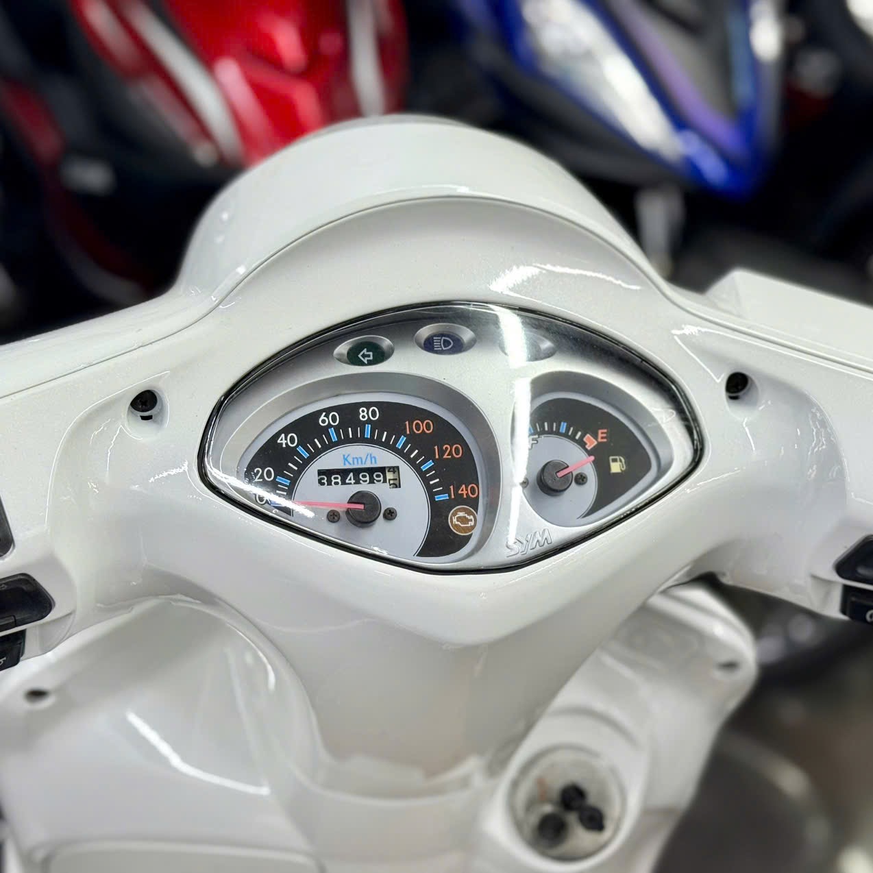 Atila Elizabet King 2015 59X1-61679