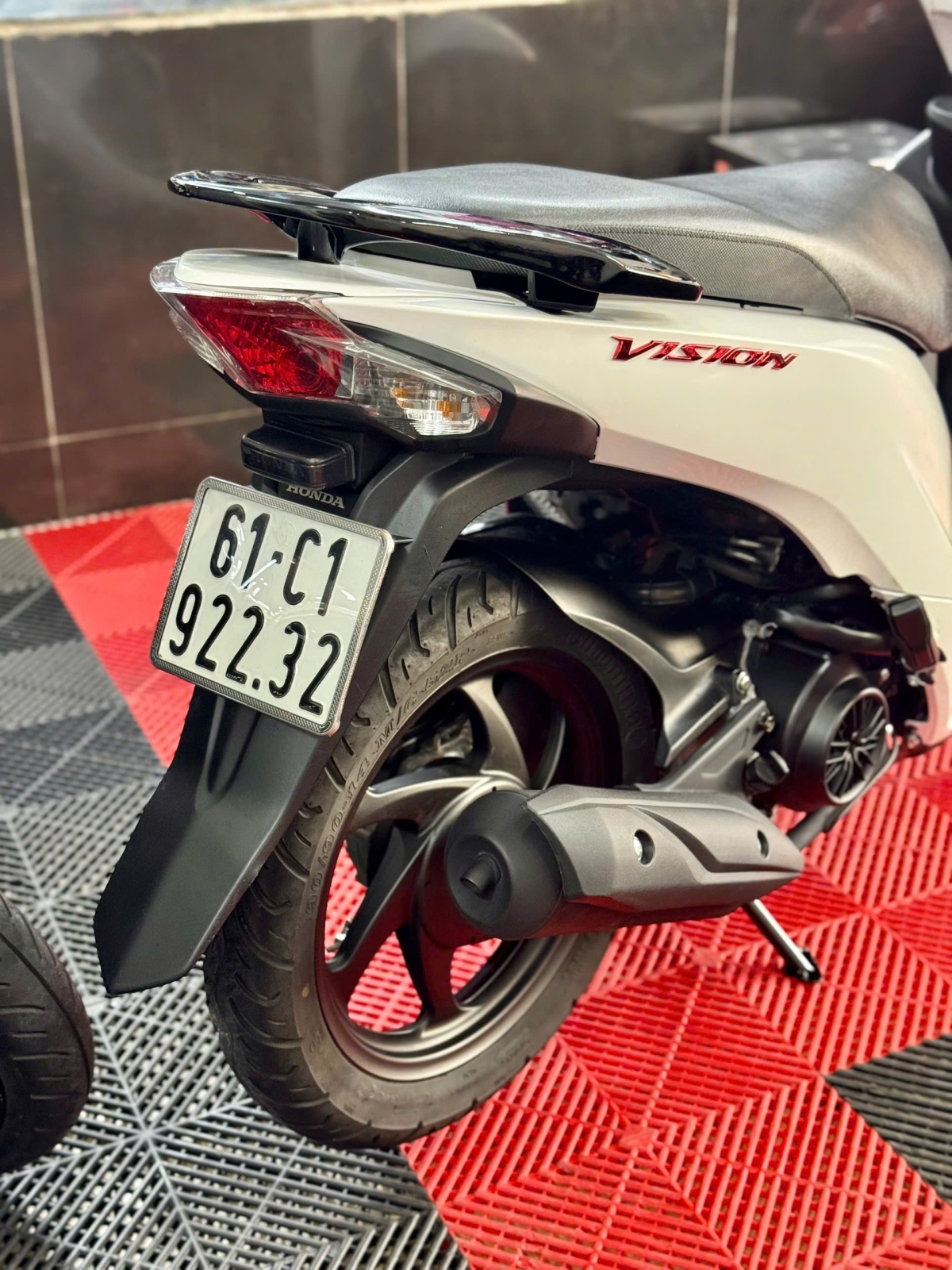 Vision 2019 SMK 61C1-92232