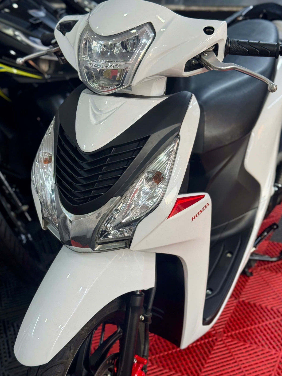 Vision 2019 SMK 61C1-92232