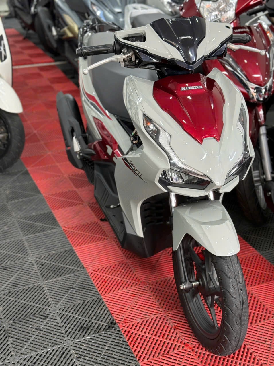 HONDA AIRBLADE 125 2024 7000KM 69S3-80435