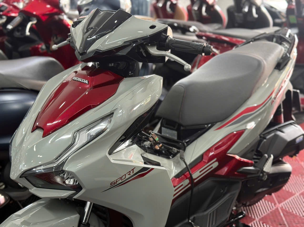 HONDA AIRBLADE 125 2024 7000KM 69S3-80435