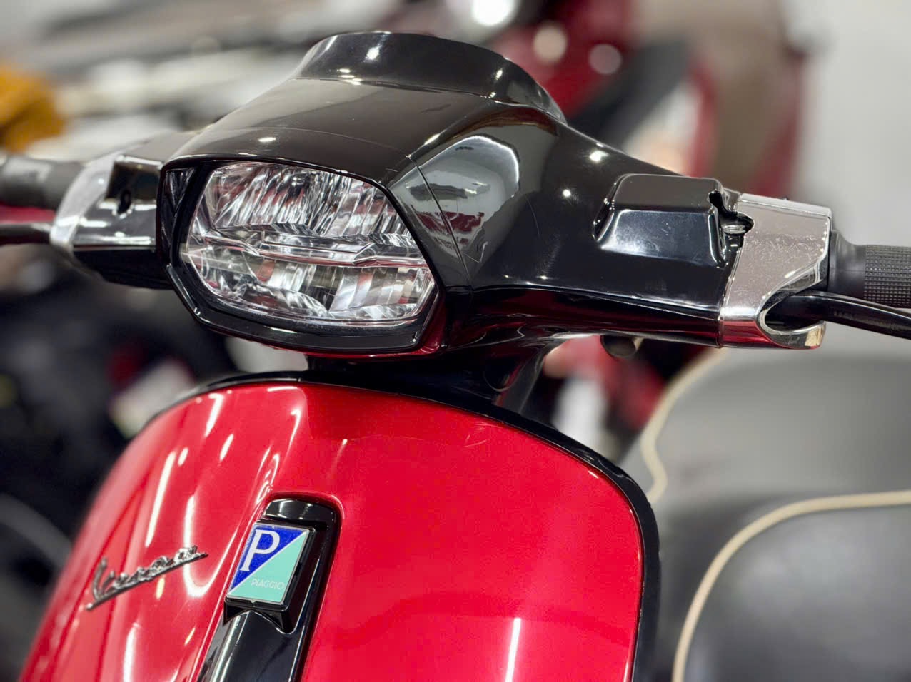 Vespa Sprint 2020 Bao sang tên