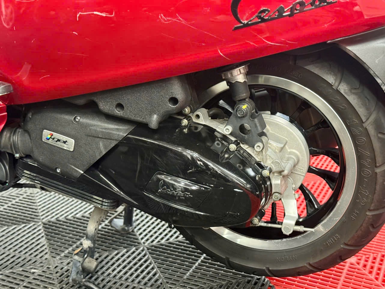 Vespa Sprint 2020 Bao sang tên