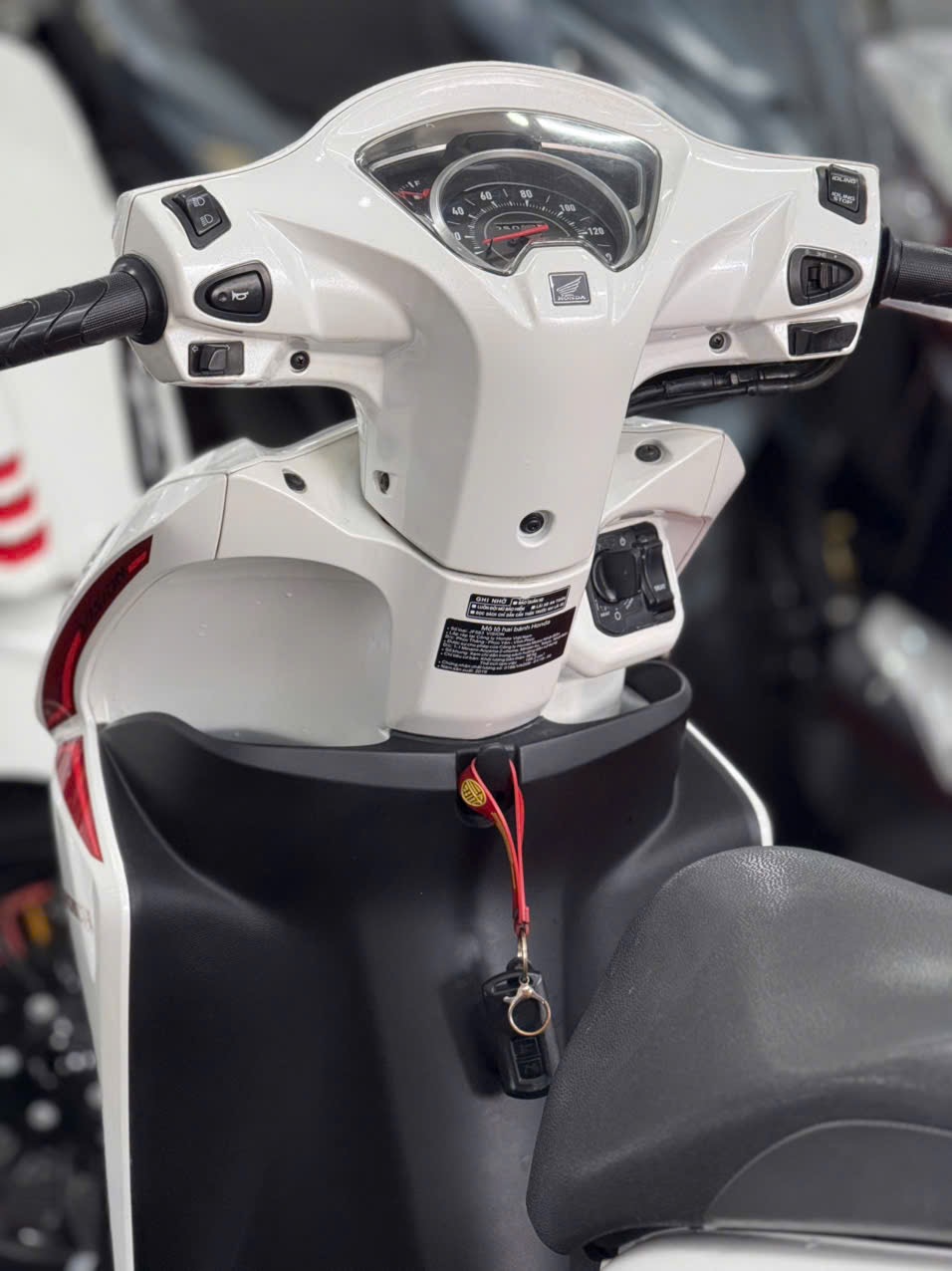HONDA VISION 2020 SMK 64D1-53150
