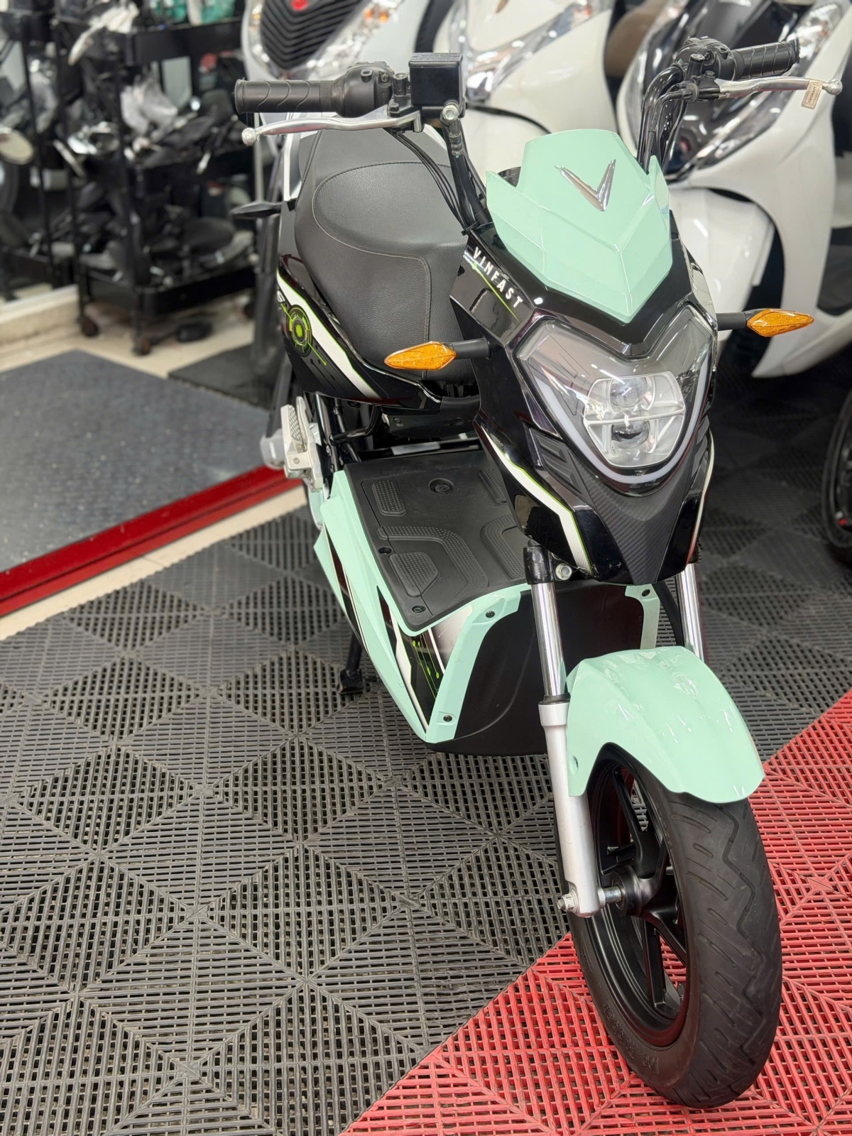 VINFAST IMPES 2021 4000KM 41MĐ1-20547