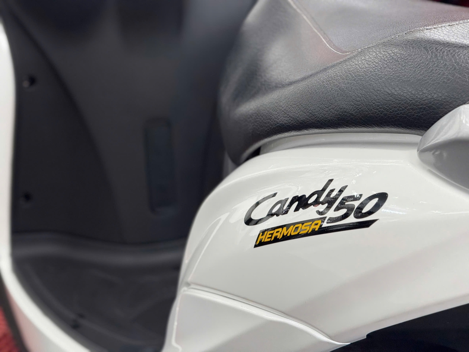 KYMCO CANDY HERMOSA 50cc 61BA-02770