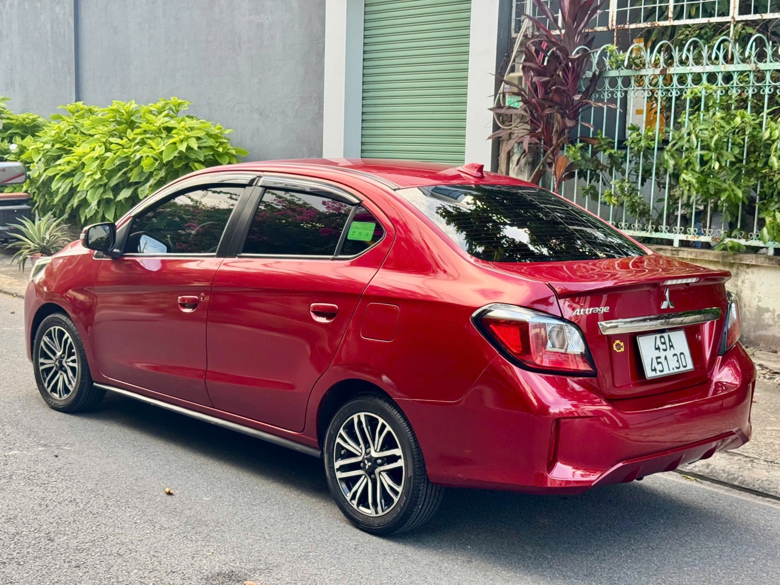 MITSUBISHI ATTRAGE GLS 2021 FULL OPTION 49A-45130