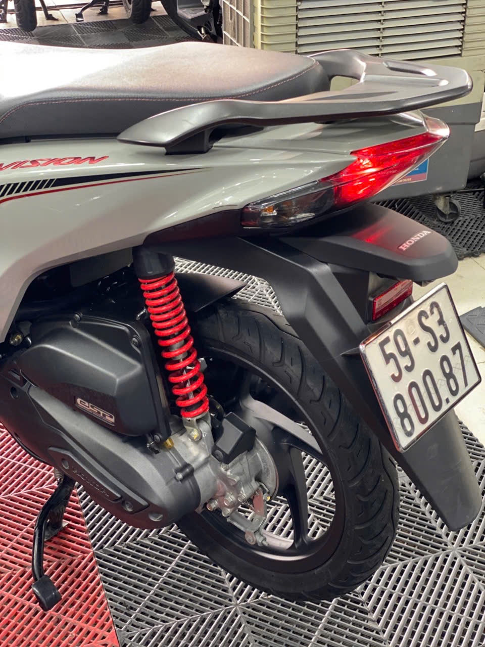 HONDA VISION 2023 BÁNH LỚN 59S3-80087