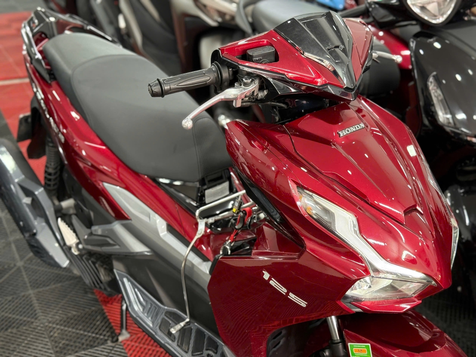 HONDA AIRBLADE 125 2025 4V 8000KM 50AC-76853