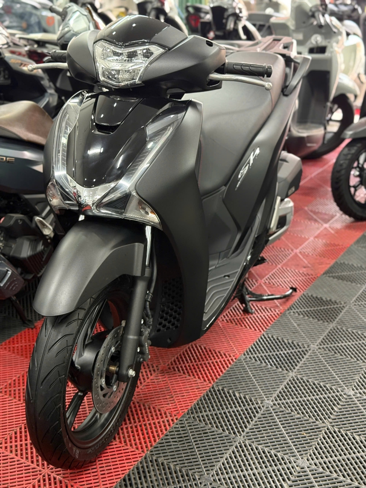 HONDA SH 125 CBS 2018 XE ĐẸP ĐI ÍT 59X1-80196