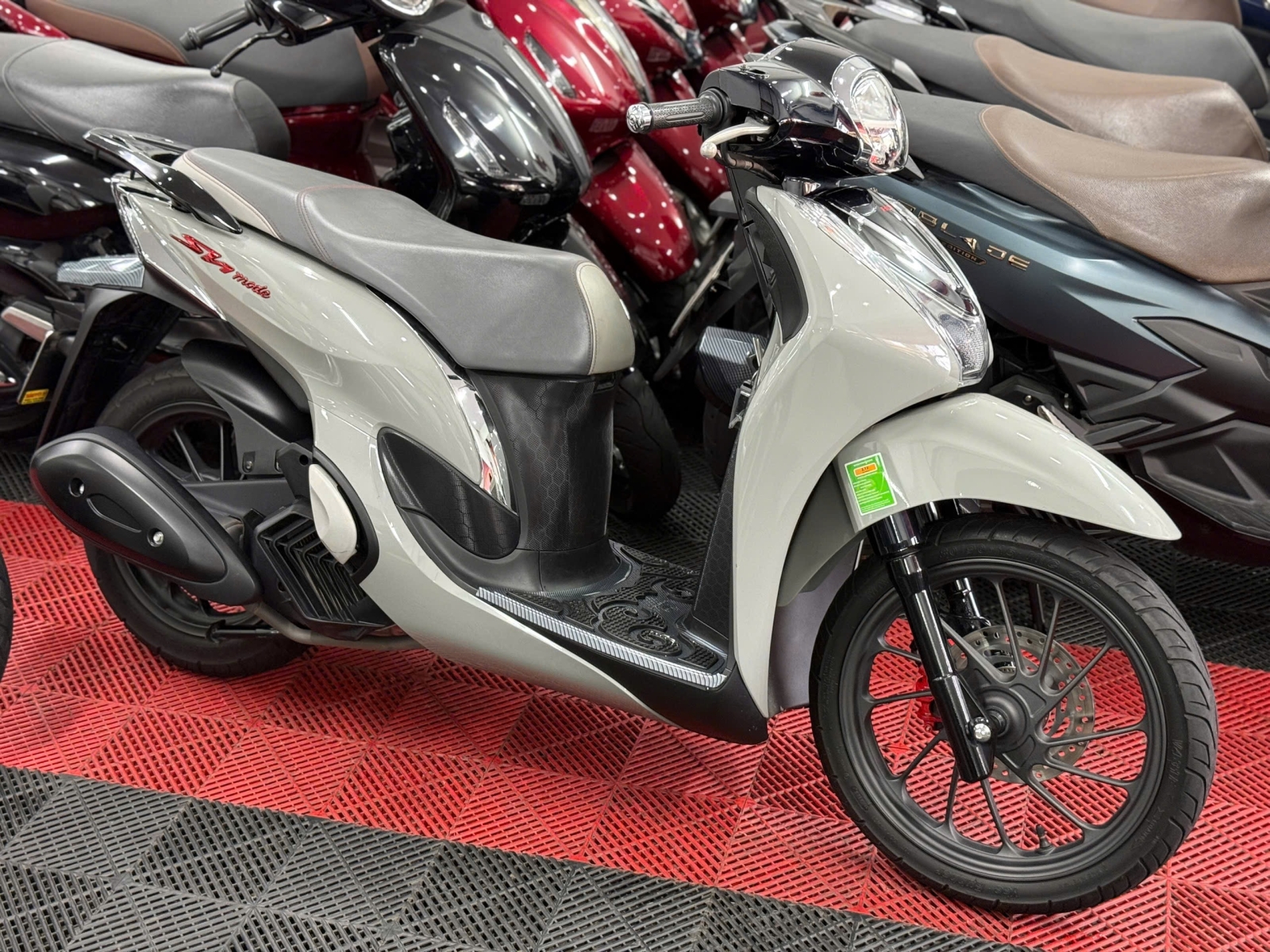 HONDA SH MODE 2025 ABS 8000KM 61HA-07853