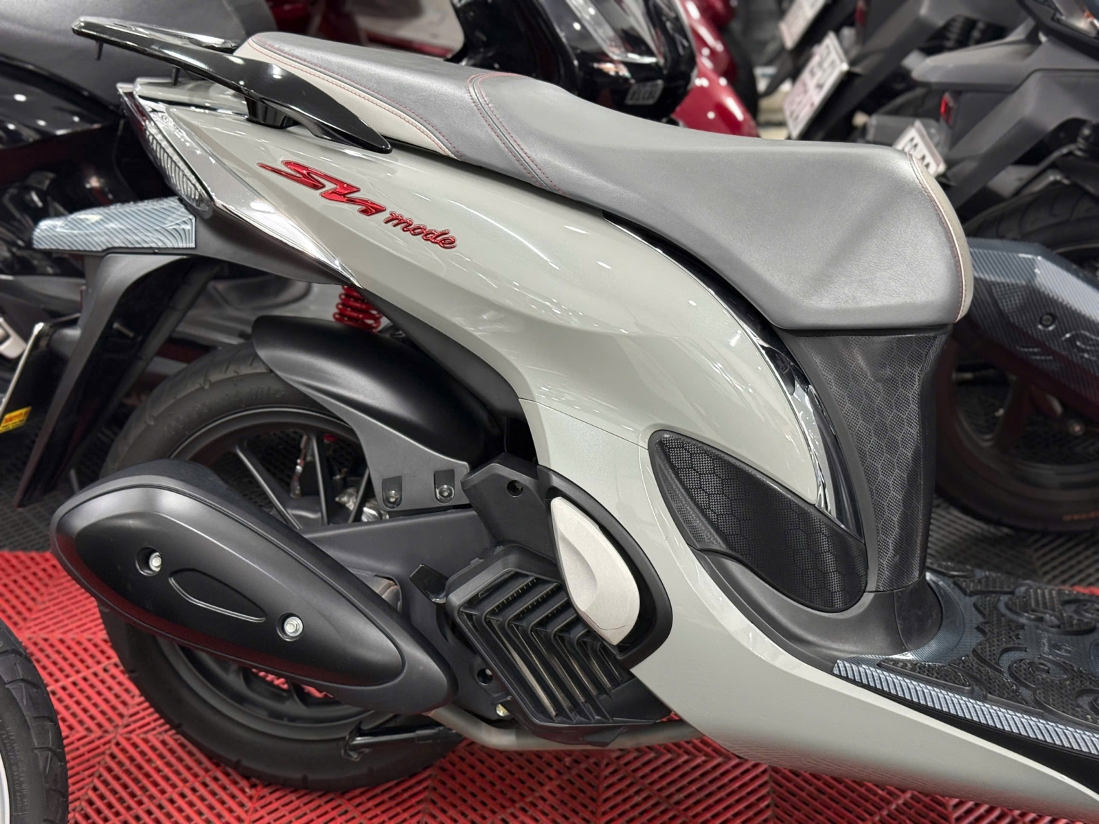 HONDA SH MODE 2025 ABS 8000KM 61HA-07853