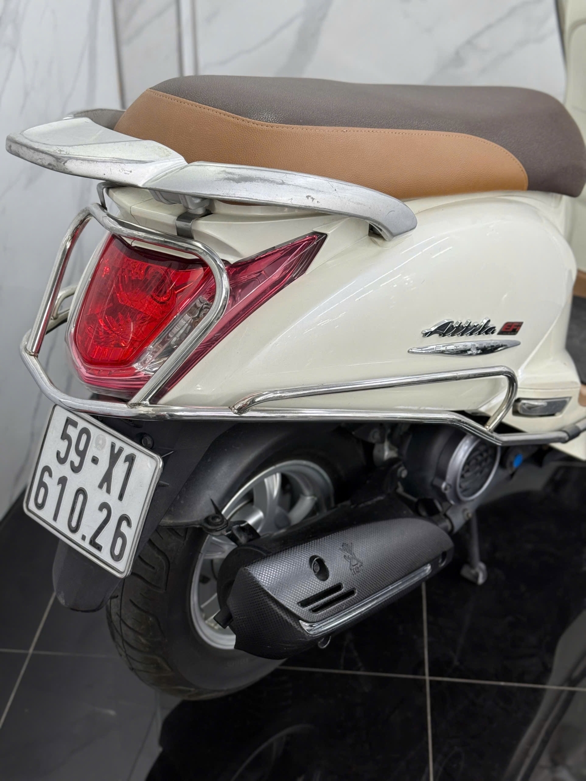 Atila Elizabet 2015 59X1-91026