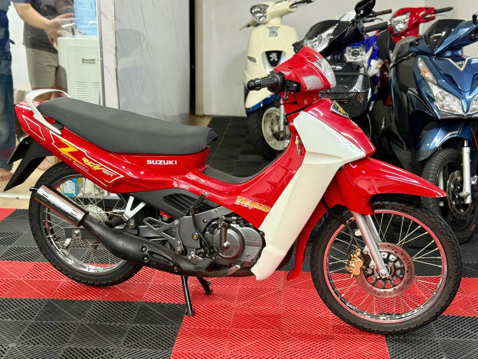 SUZUKI XIPO RGV 120 59D3-27861