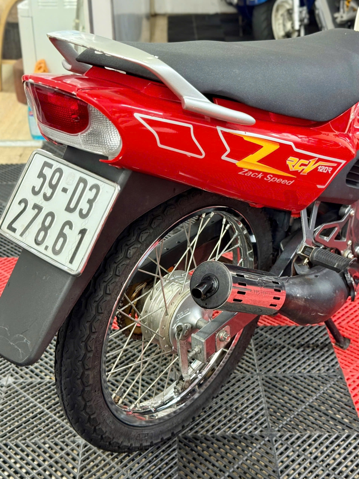 SUZUKI XIPO RGV 120 59D3-27861