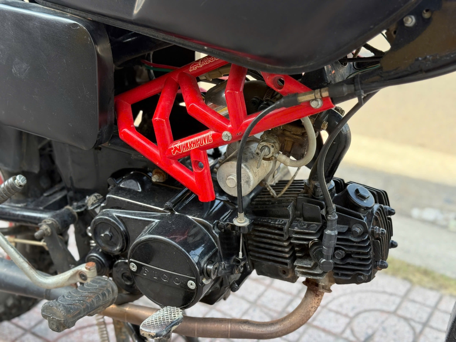 Win TQ Caferacer 25T1-1519