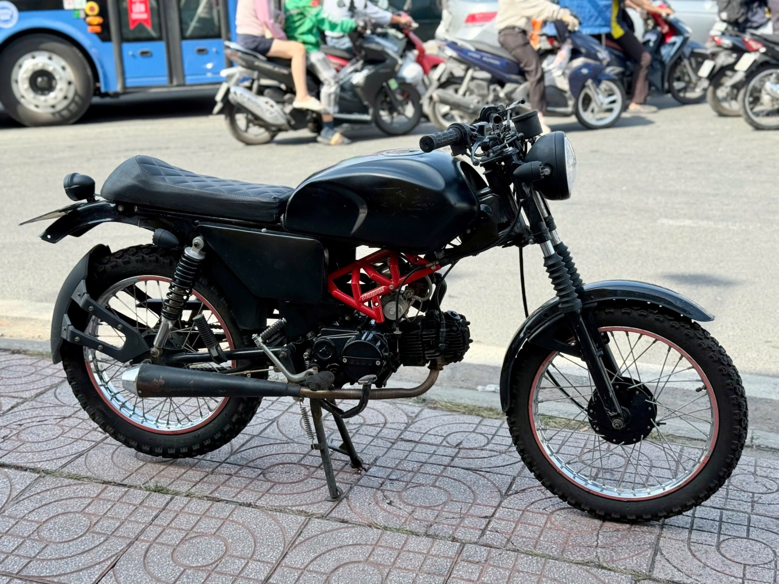 Win TQ Caferacer 25T1-1519