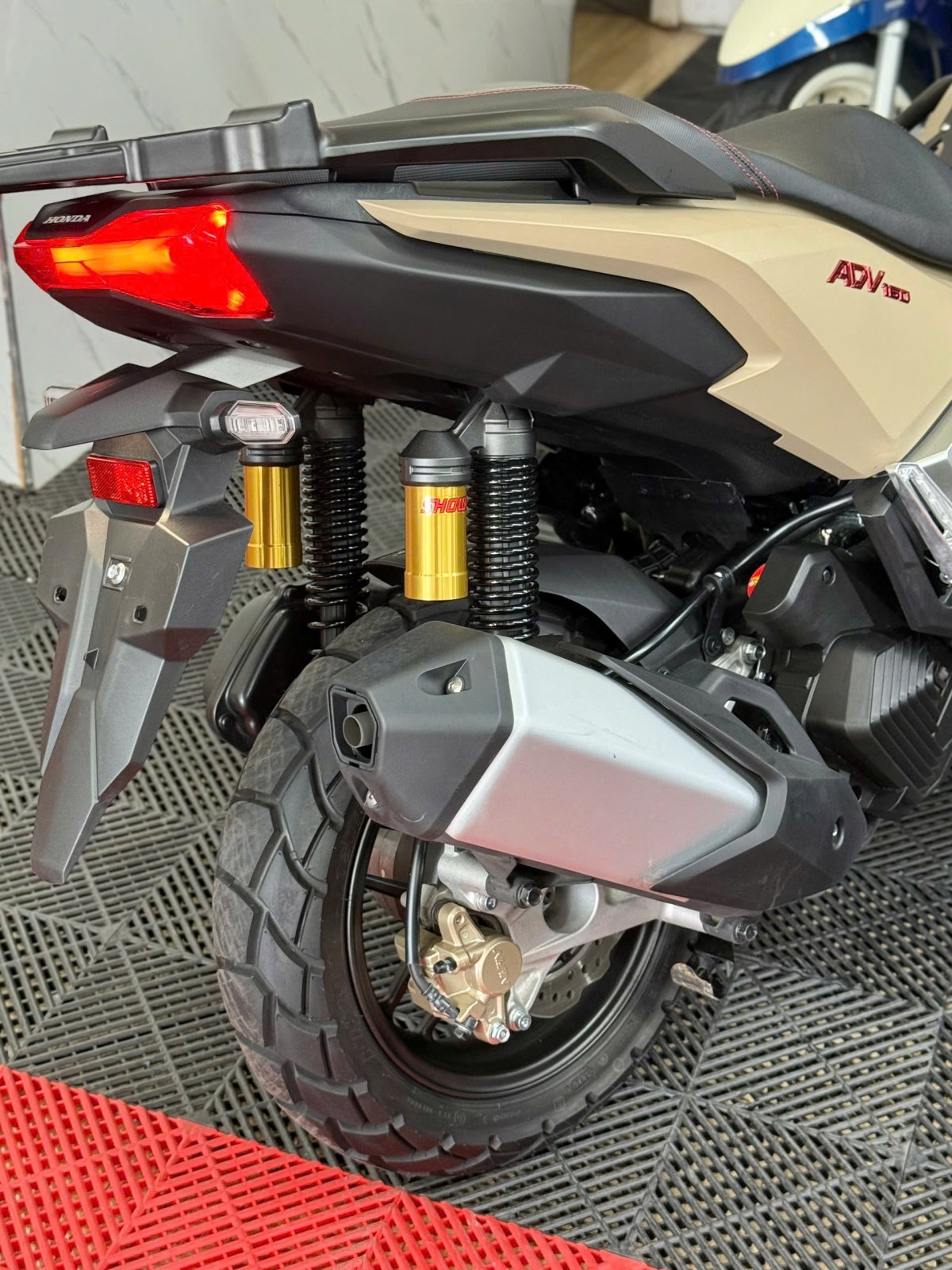 ADV160 2026 3000km Bao sang tên