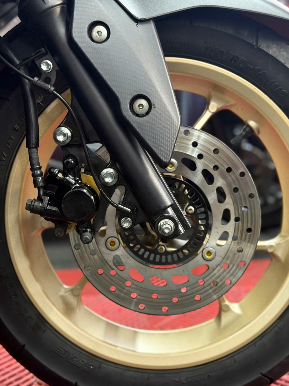 YAMAHA NVX 155 V2 2022 SMK 59X3-84157