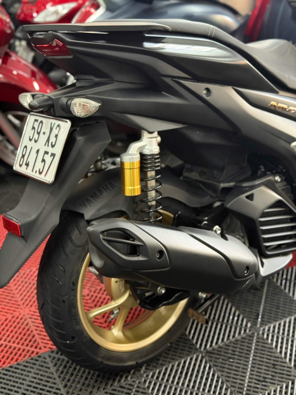 YAMAHA NVX 155 V2 2022 SMK 59X3-84157