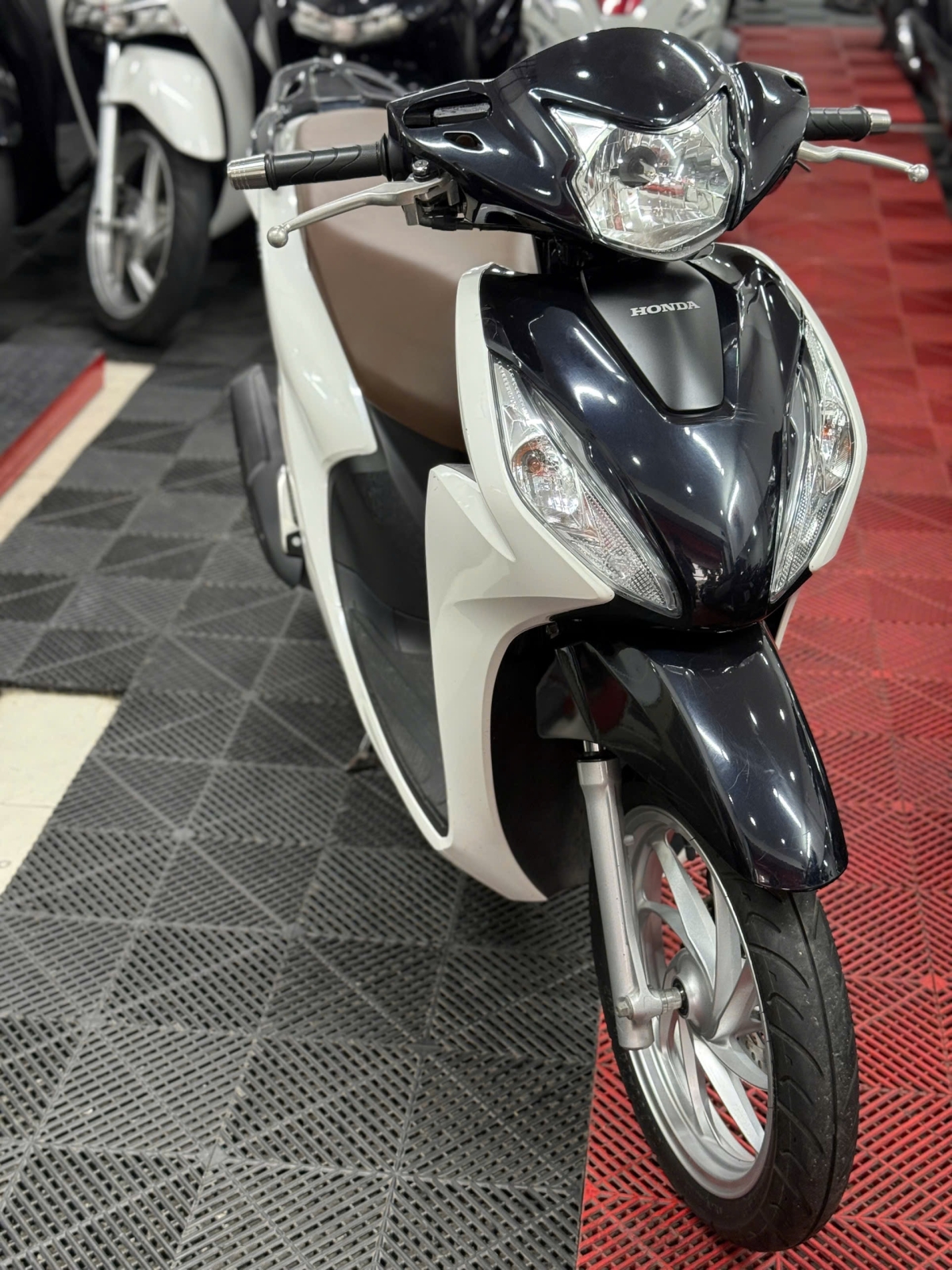 HONDA VISION 2024 59XB-50786