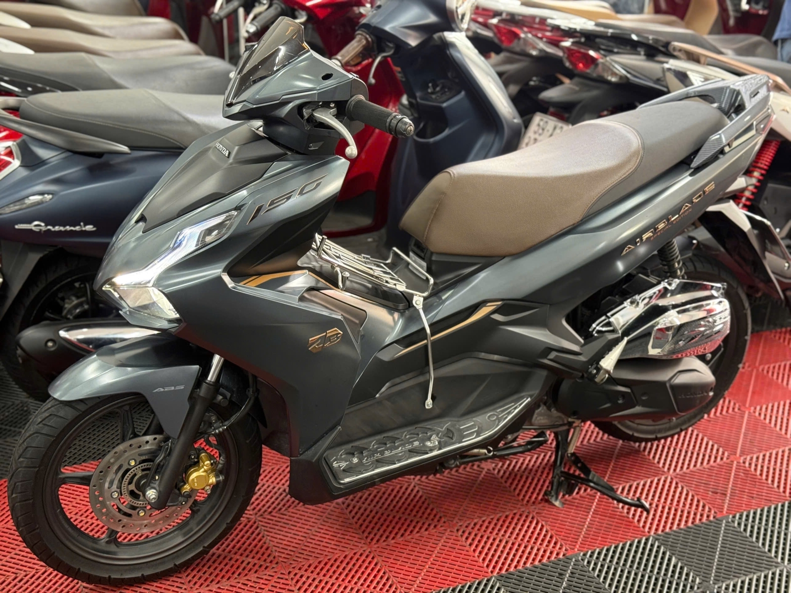 HONDA AIRBLADE 150 2021 3000KM 61C2-11351