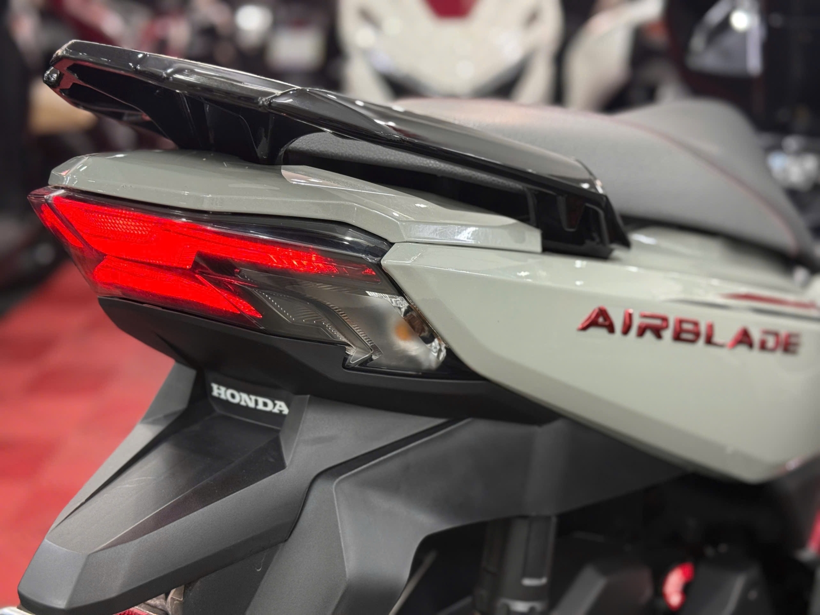 HONDA AIRBLADE 125 2025 50AD-04762