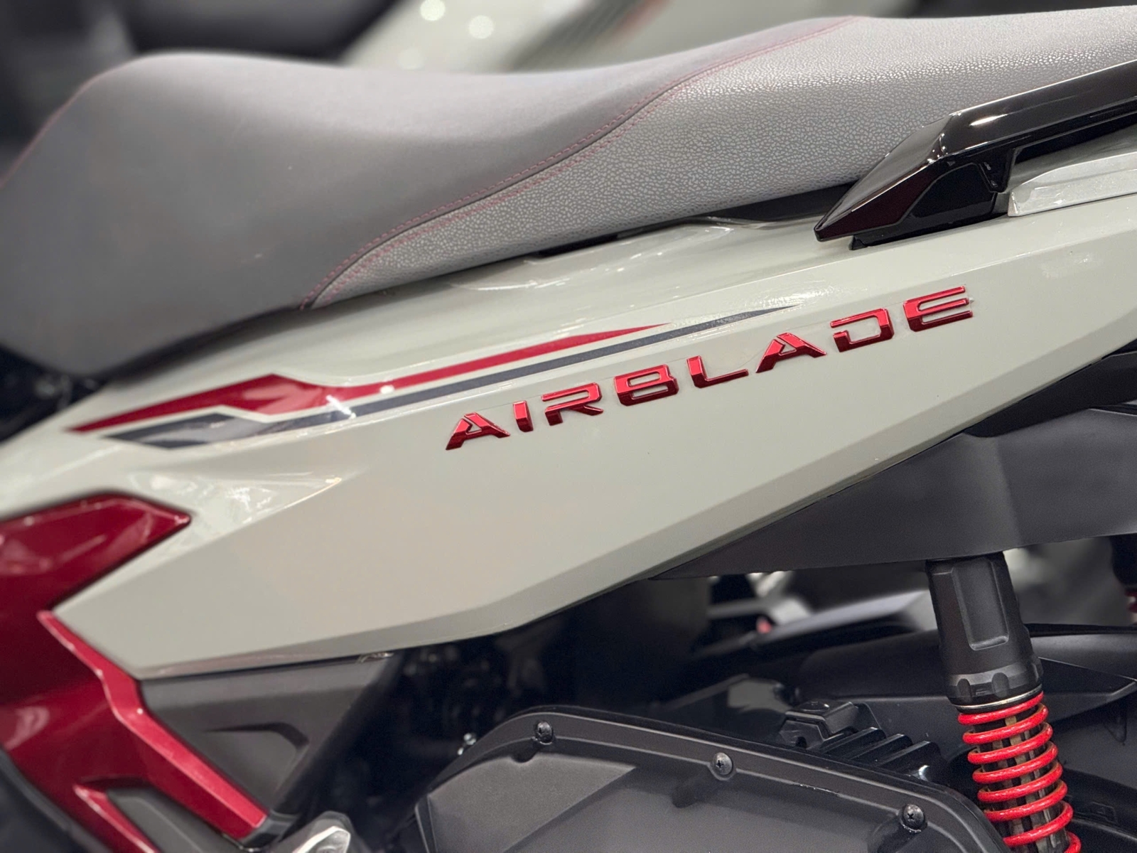 HONDA AIRBLADE 125 2025 50AD-04762